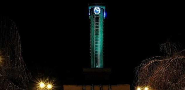 Ostrava: Radniční věž bude svítit zeleně